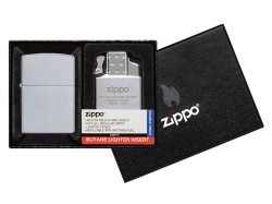 Набор ZIPPO: зажигалка 205 с покрытием Satin Chrome™ и газовый вставной блок с двойным пламенем