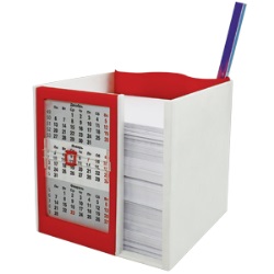 Календарь настольный на 1 год с кубариком; белый с красным; 11х10х10 см; пластик