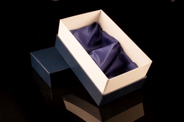 Цветная подарочная коробка для 2 бокалов виски, темно-синяя 