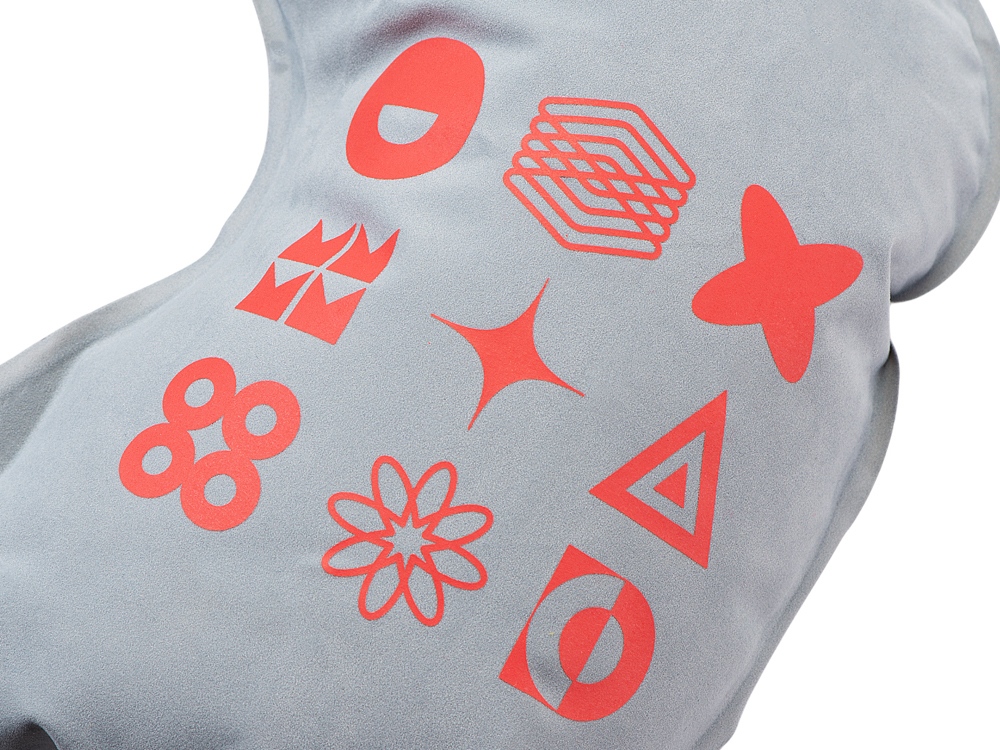 Подушка под шею с помпой Push, серый (термотрансфер)