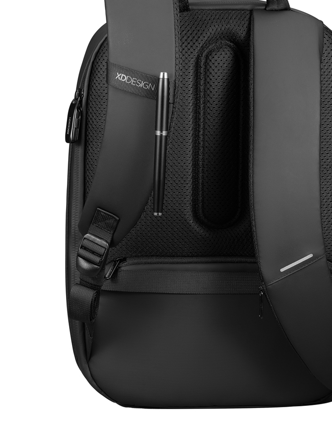 Антикражный рюкзак Bobby Edge из rPET AWARE, 16