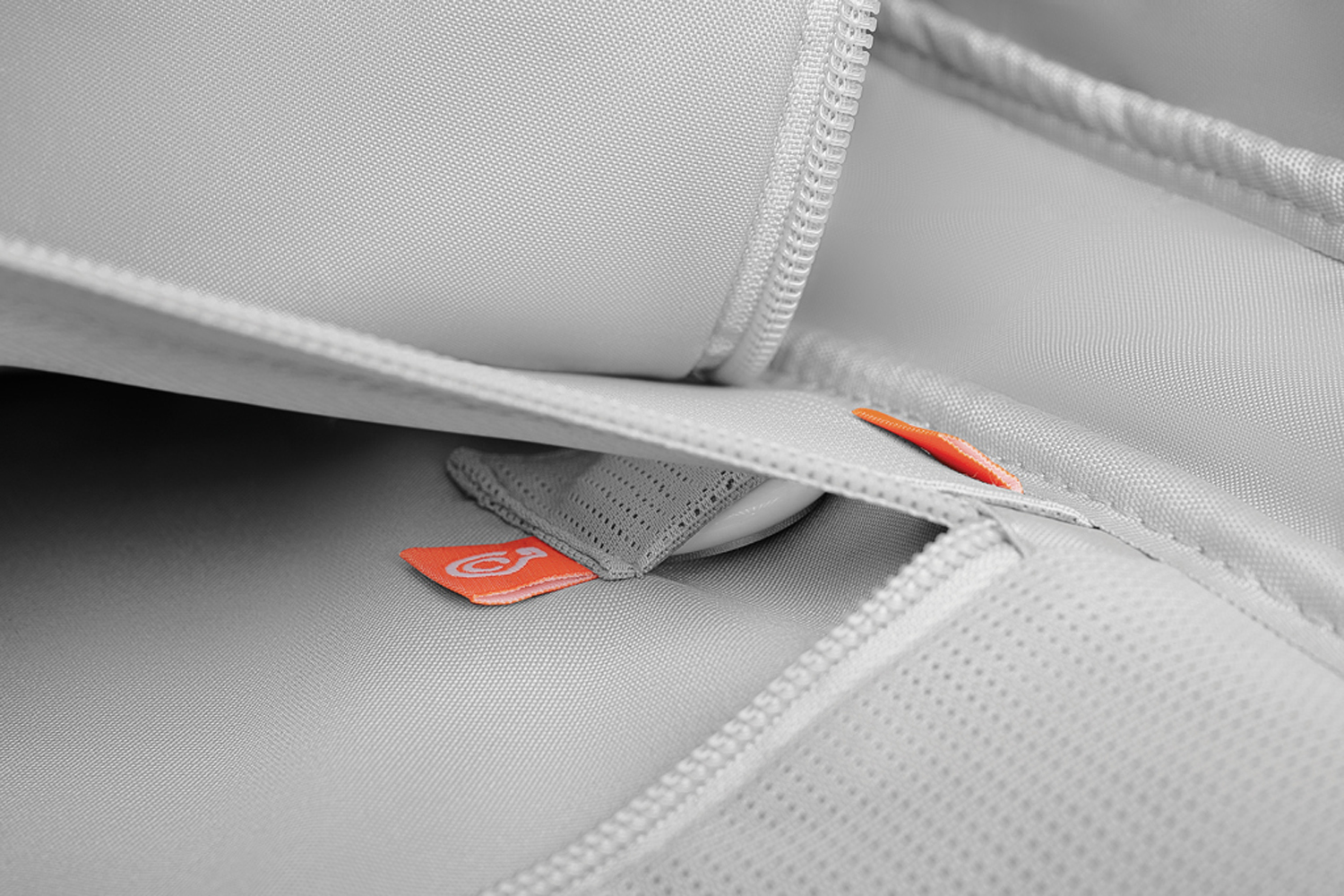 Антикражный рюкзак Bobby Edge из rPET AWARE, 16