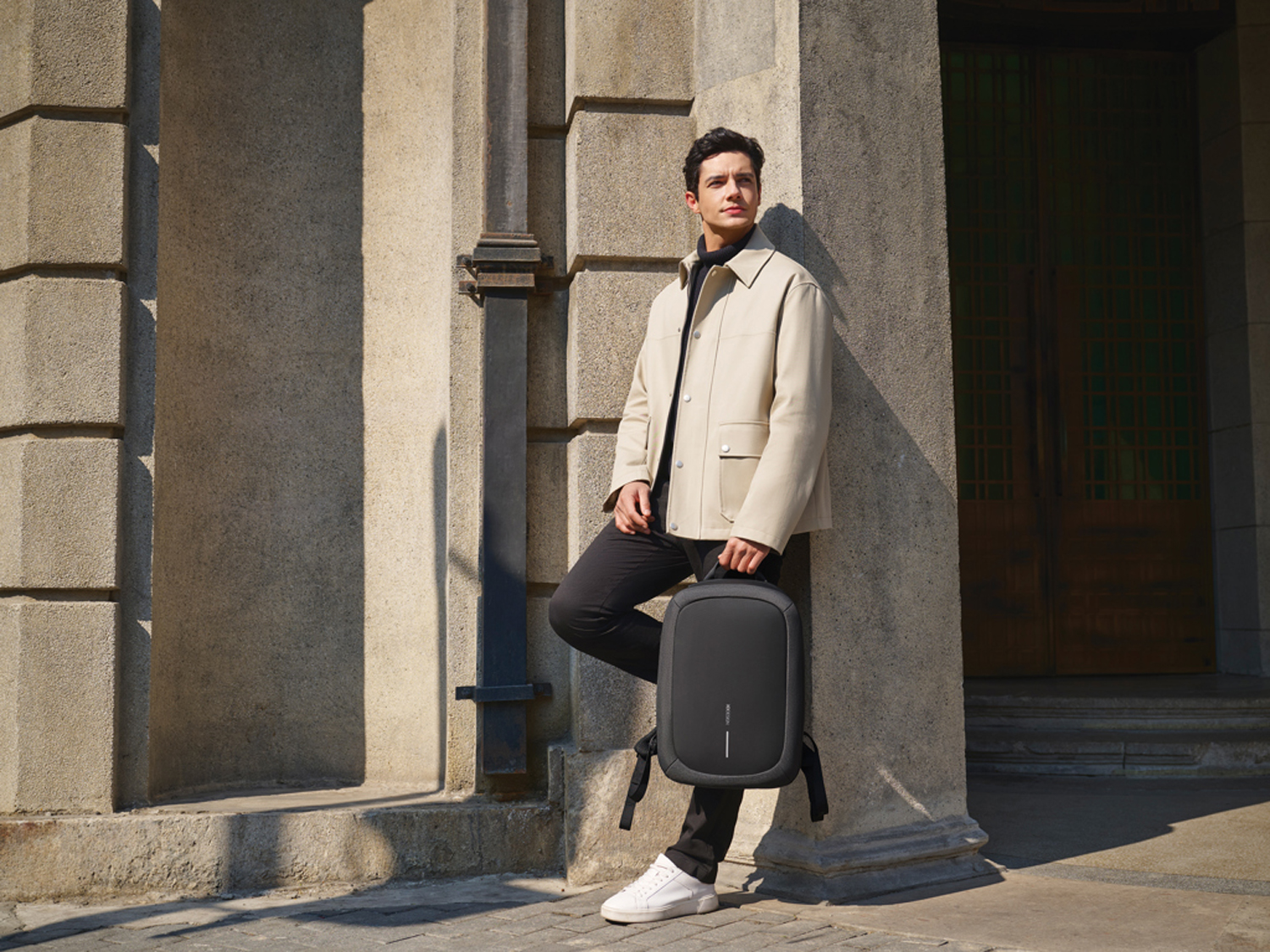 Антикражный рюкзак Bobby Edge из rPET AWARE, 16