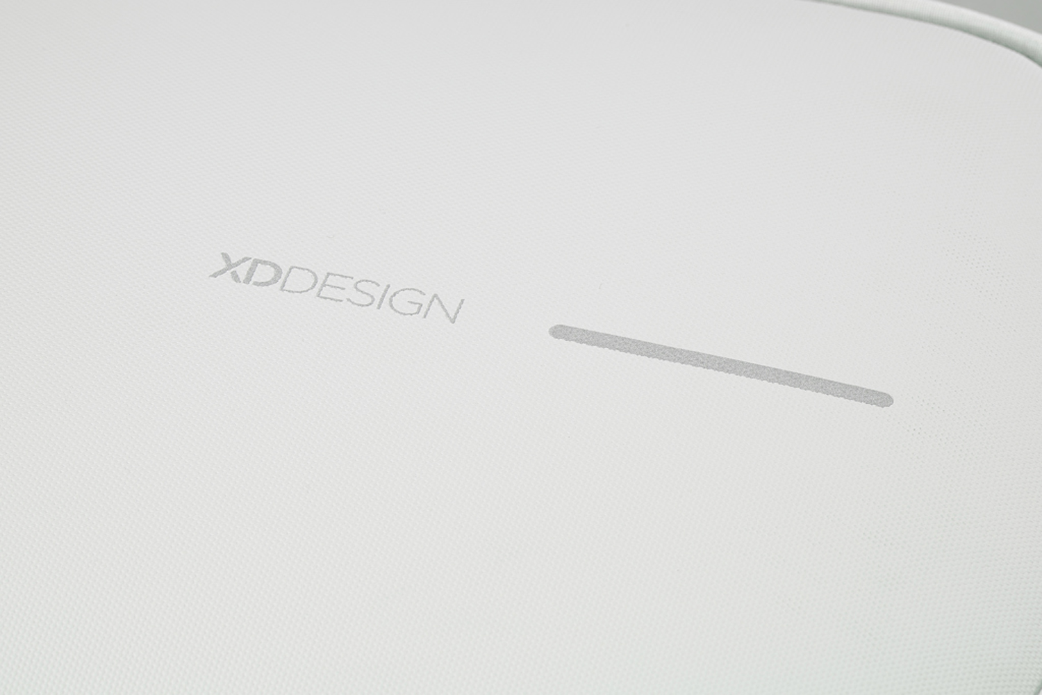 Антикражный рюкзак Bobby Edge из rPET AWARE, 16