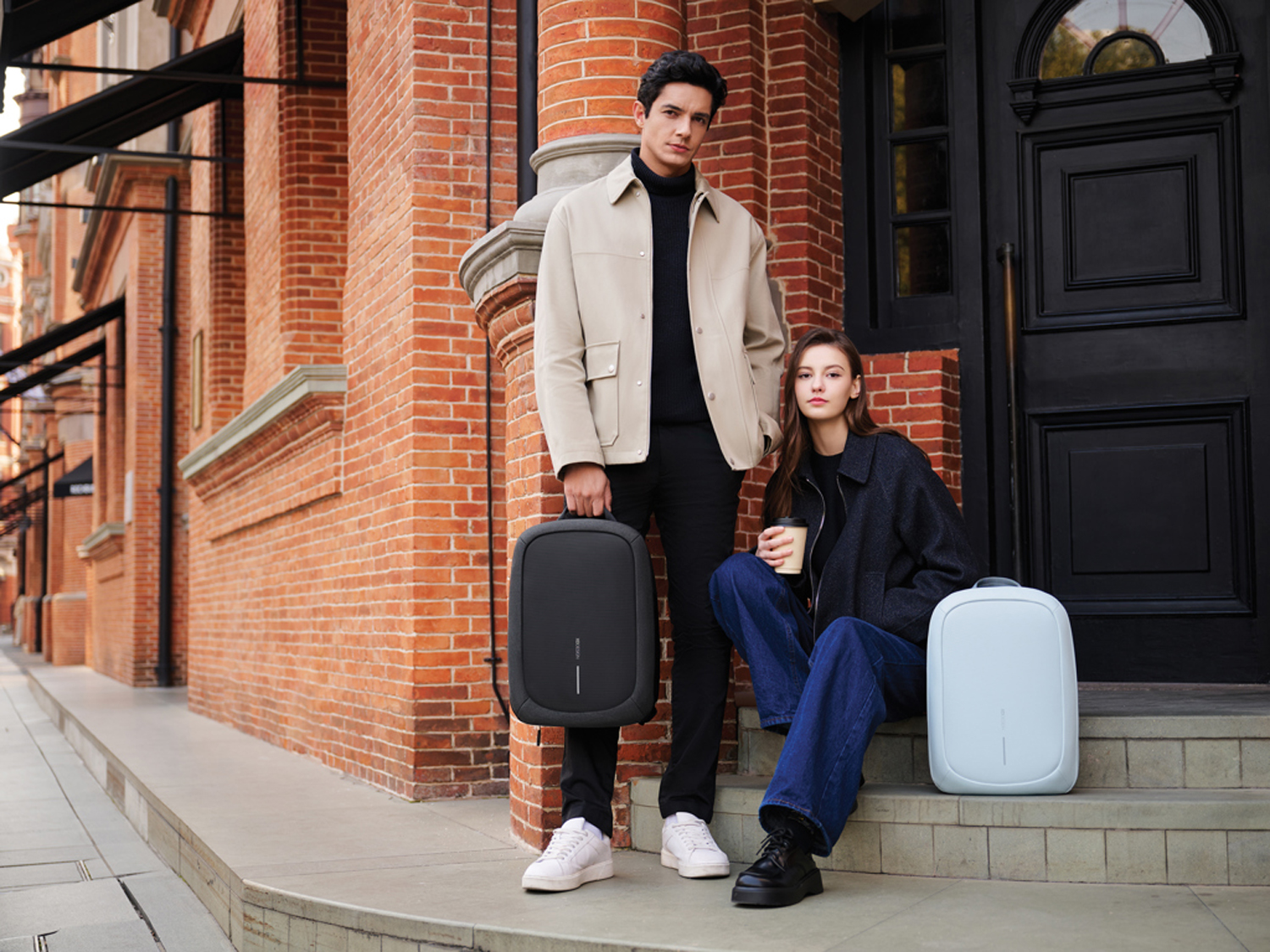 Антикражный рюкзак Bobby Edge из rPET AWARE, 16