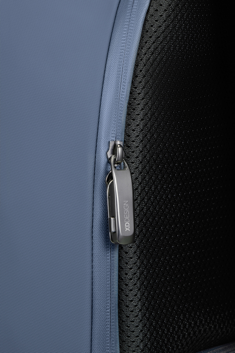 Антикражный рюкзак Bobby Edge из rPET AWARE, 16