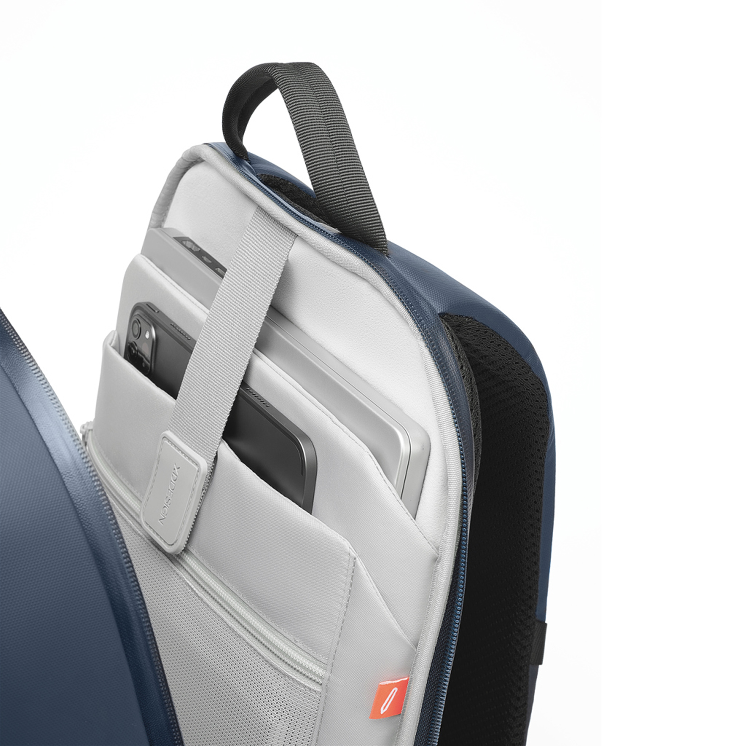 Антикражный рюкзак Bobby Edge из rPET AWARE, 16