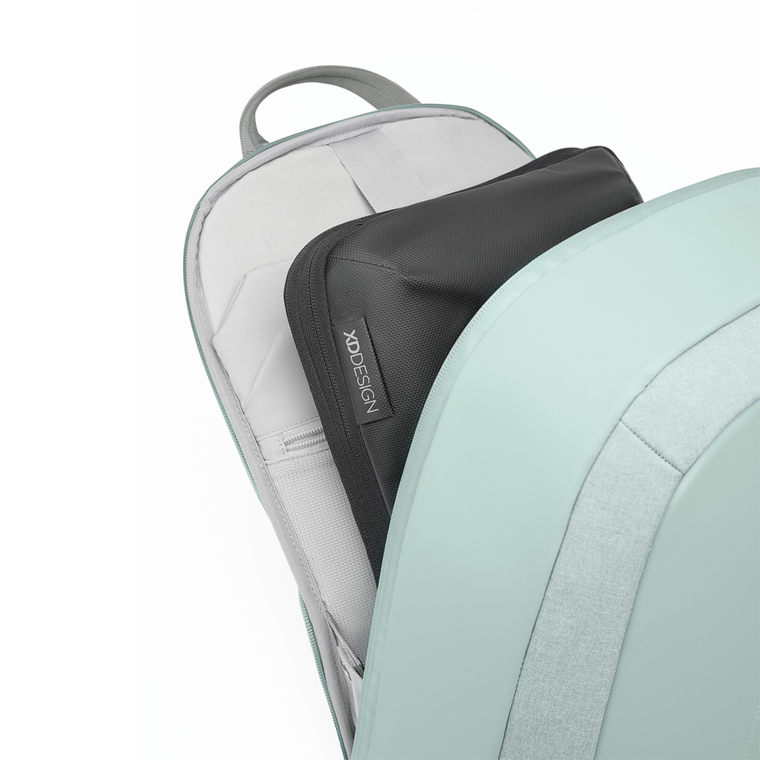 Антикражный рюкзак Bobby Edge из rPET AWARE, 16