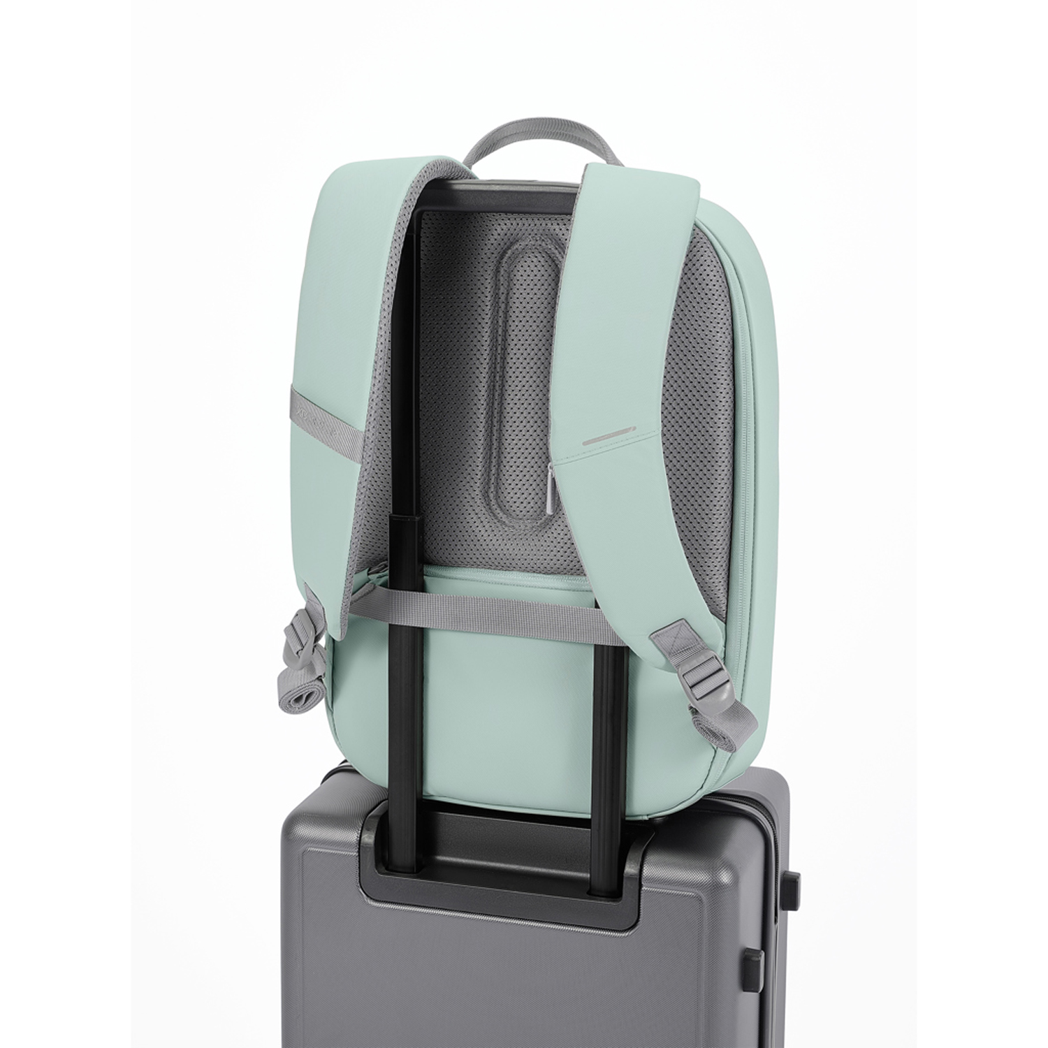 Антикражный рюкзак Bobby Edge из rPET AWARE, 16