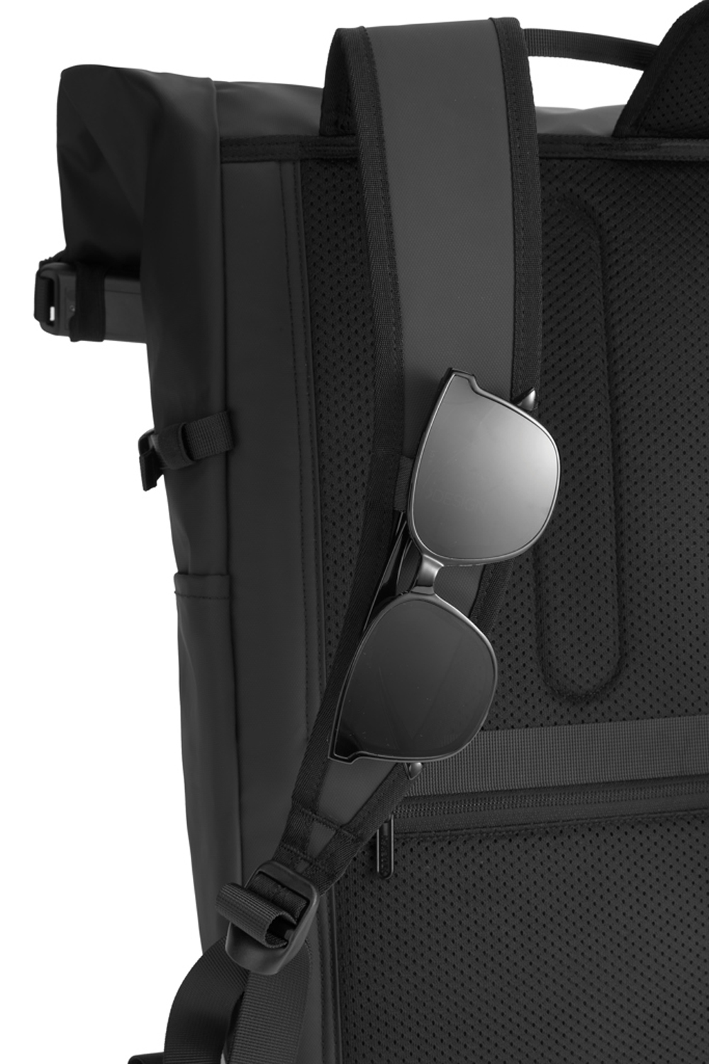 Антикражный рюкзак Urban Roll-top, черный