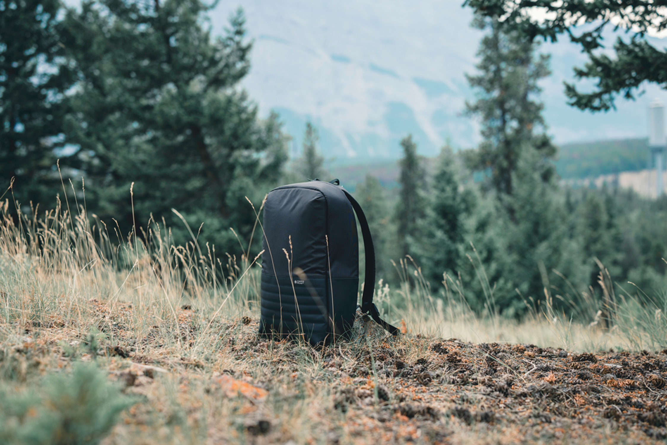 Антикражный рюкзак для ноутбука Swiss Peak с RFID-защитой из rPET AWARE, 15,6