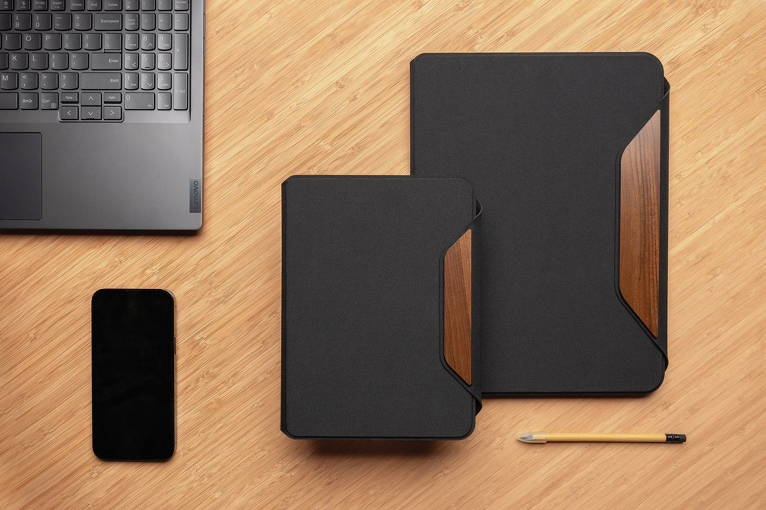 Органайзер Teri из rPET AWARE и орехового дерева, A4