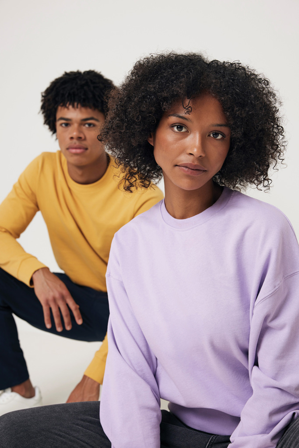 Свитшот Iqoniq Zion из переработанного хлопка, унисекс, 340 г/м