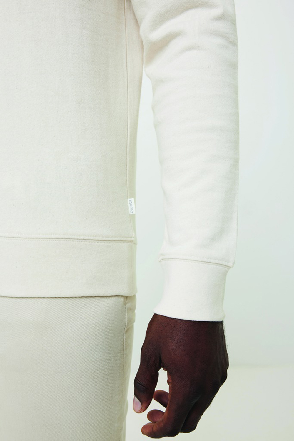 Свитшот Iqoniq Denali из переработанного неокрашенного хлопка, унисекс, 340 г/м