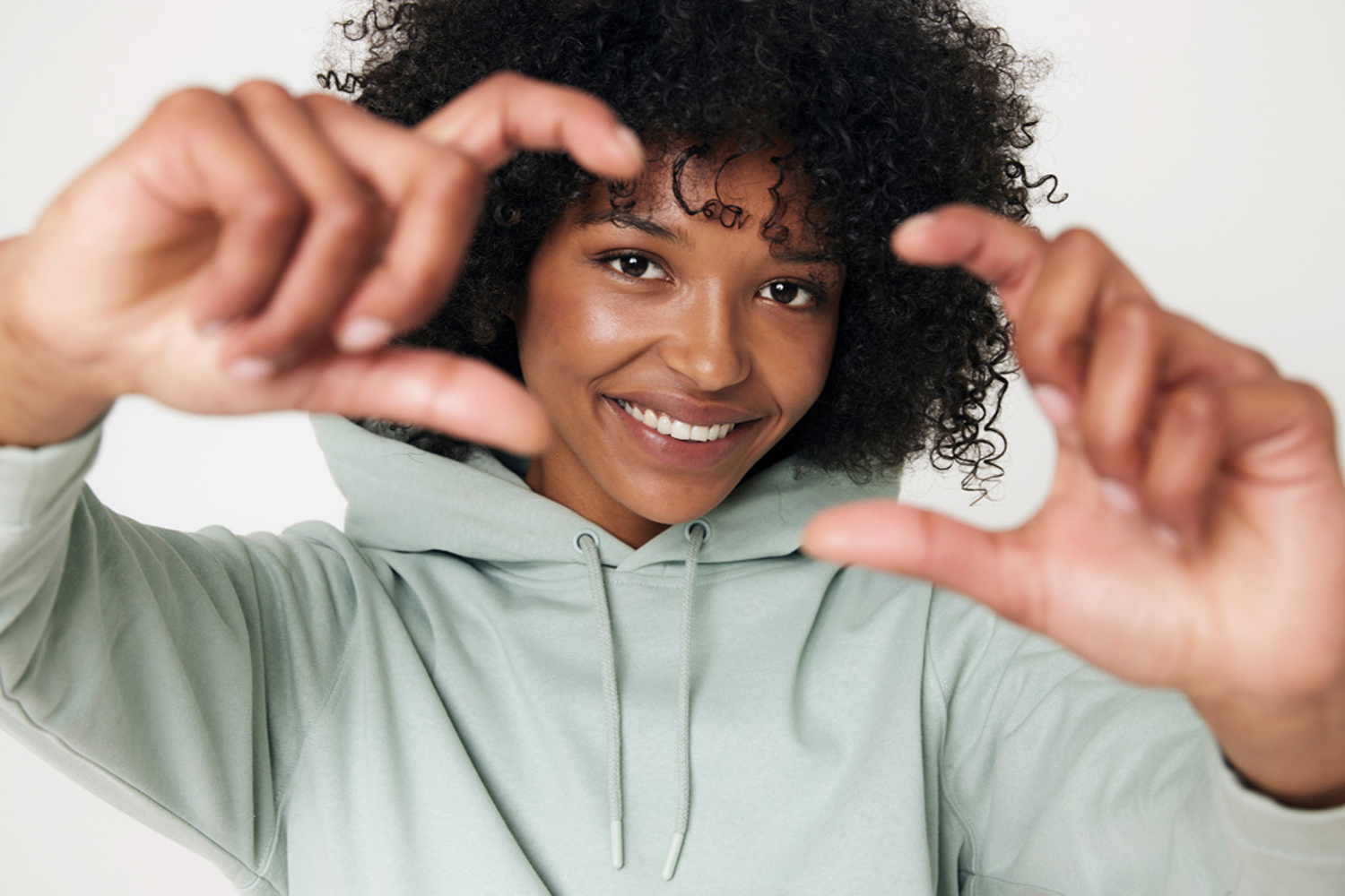 Худи Iqoniq Jasper из переработанного хлопка, унисекс, 340 г/м