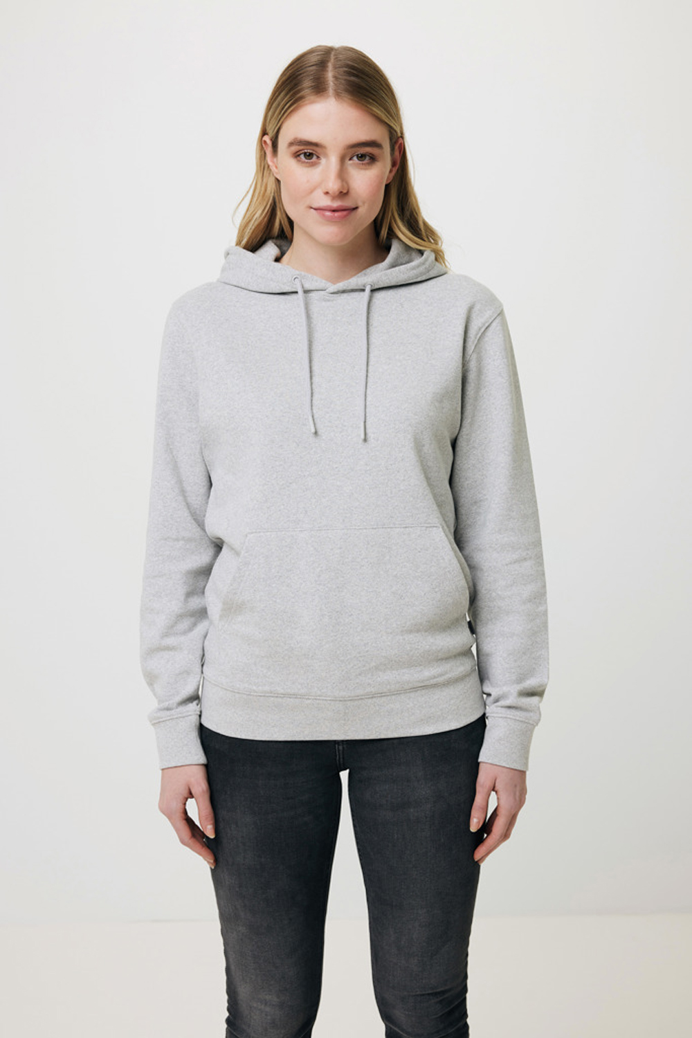 Худи Iqoniq Torres из переработанного неокрашенного хлопка, унисекс, 340 г/м