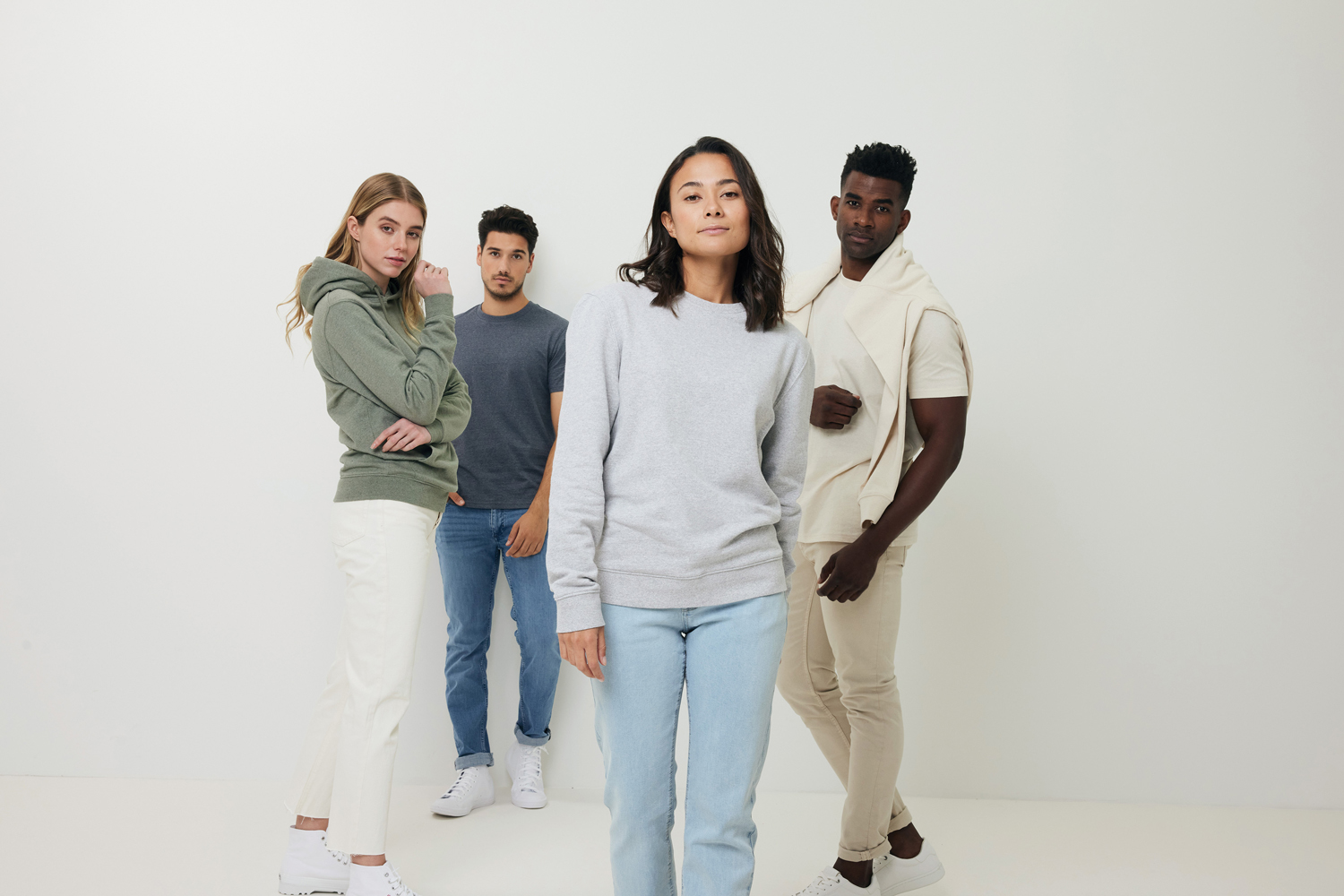 Худи Iqoniq Torres из переработанного неокрашенного хлопка, унисекс, 340 г/м