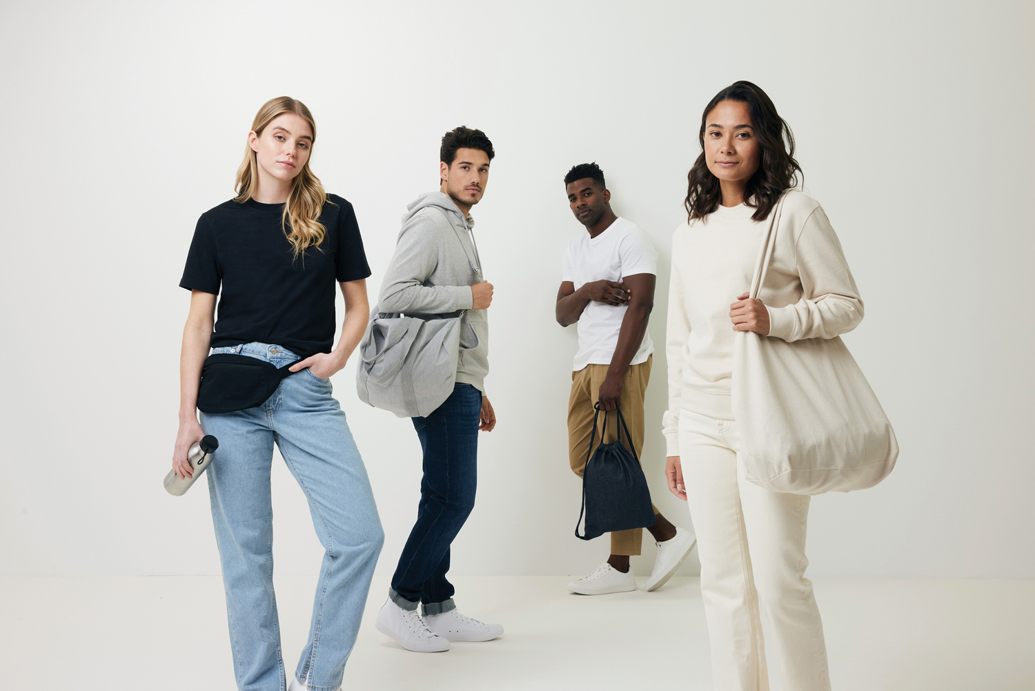 Худи Iqoniq Torres из переработанного неокрашенного хлопка, унисекс, 340 г/м