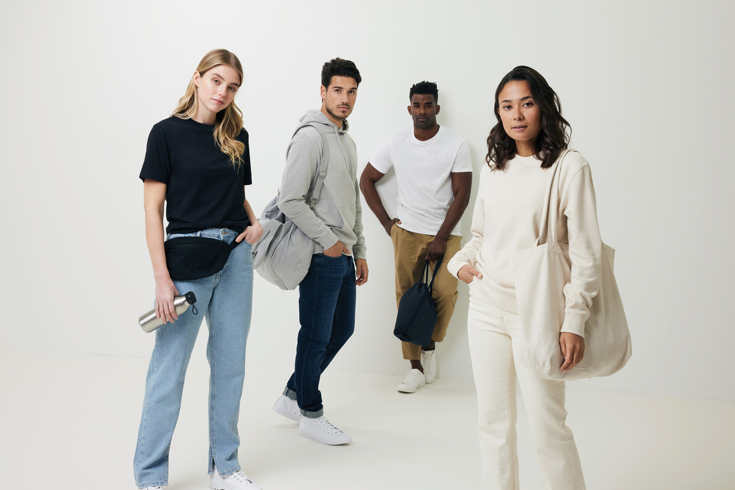 Худи Iqoniq Torres из переработанного неокрашенного хлопка, унисекс, 340 г/м