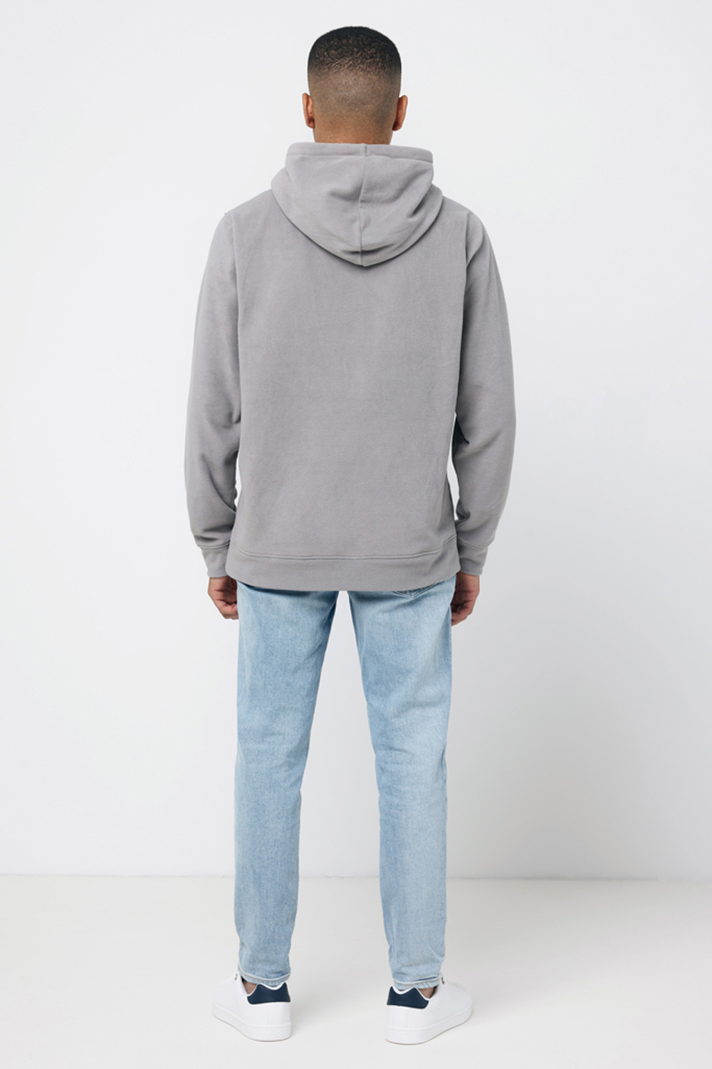 Худи Iqoniq Trivor из переработанного полиэстера AWARE, унисекс, 240 г/м