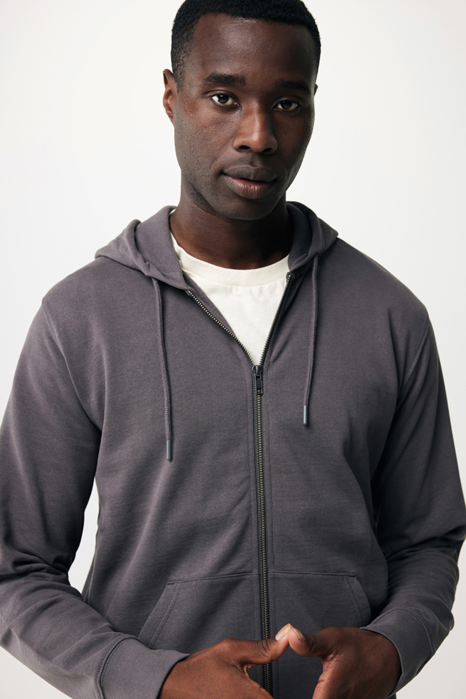 Худи на молнии Iqoniq Abisko из переработанного хлопка, унисекс, 340 г/м