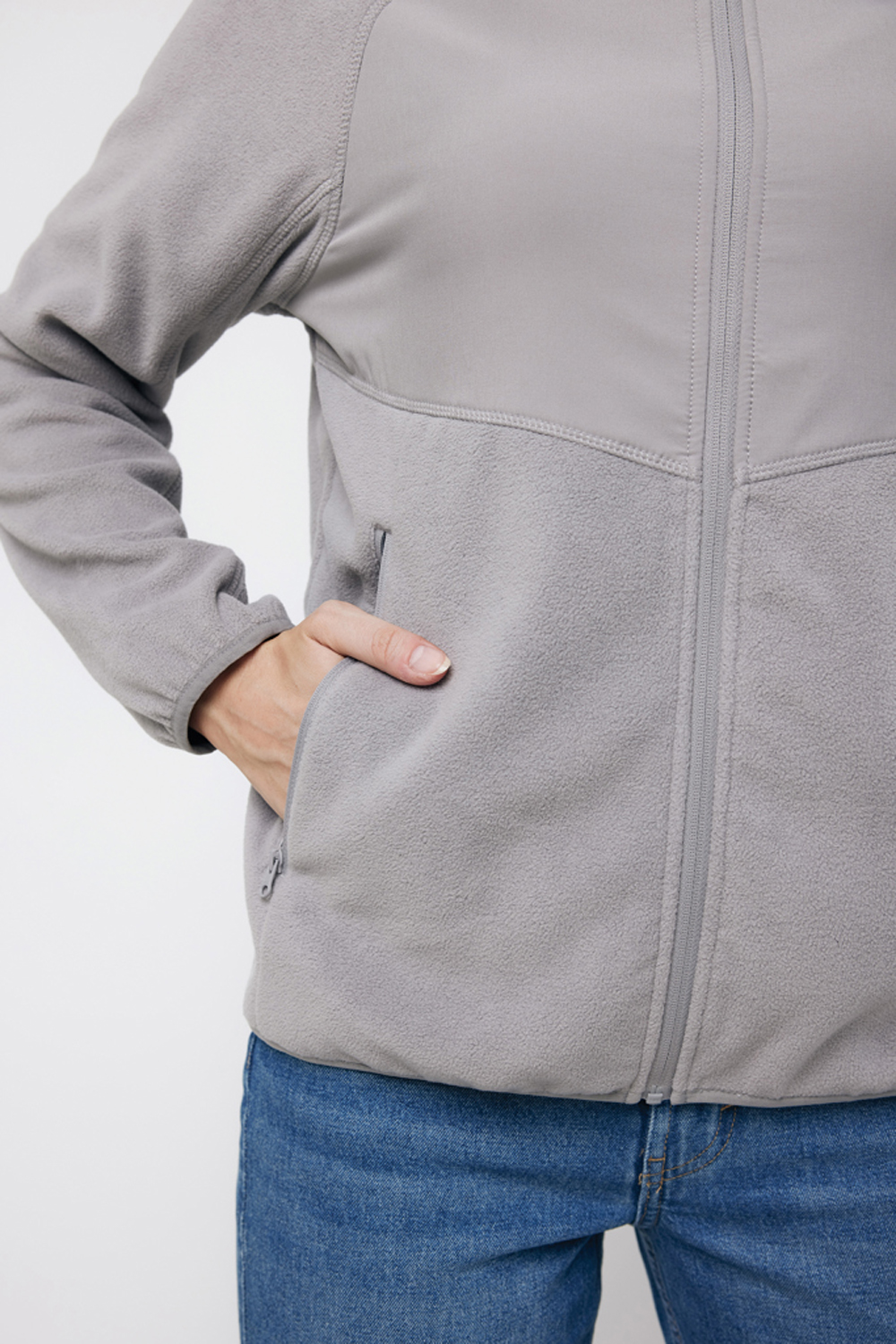 Толстовка Iqoniq Talung из переработанного полиэстера AWARE, унисекс, 240 г/м