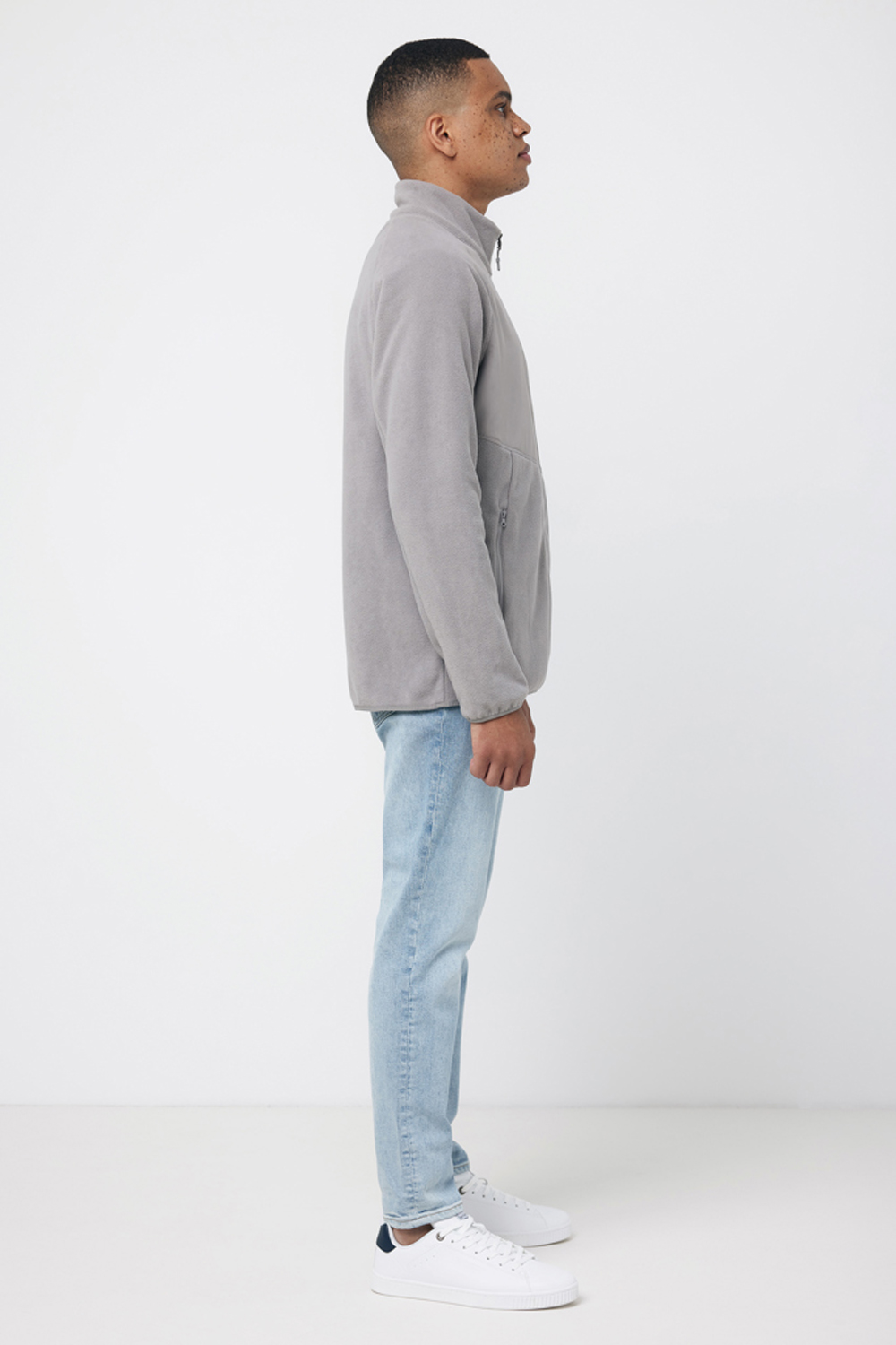 Толстовка Iqoniq Talung из переработанного полиэстера AWARE, унисекс, 240 г/м