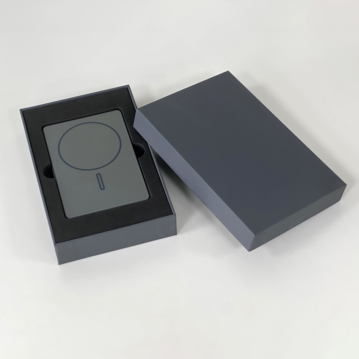 Внешний аккумулятор Onyx PD 5000mAh с функцией беспроводной зарядки 15W