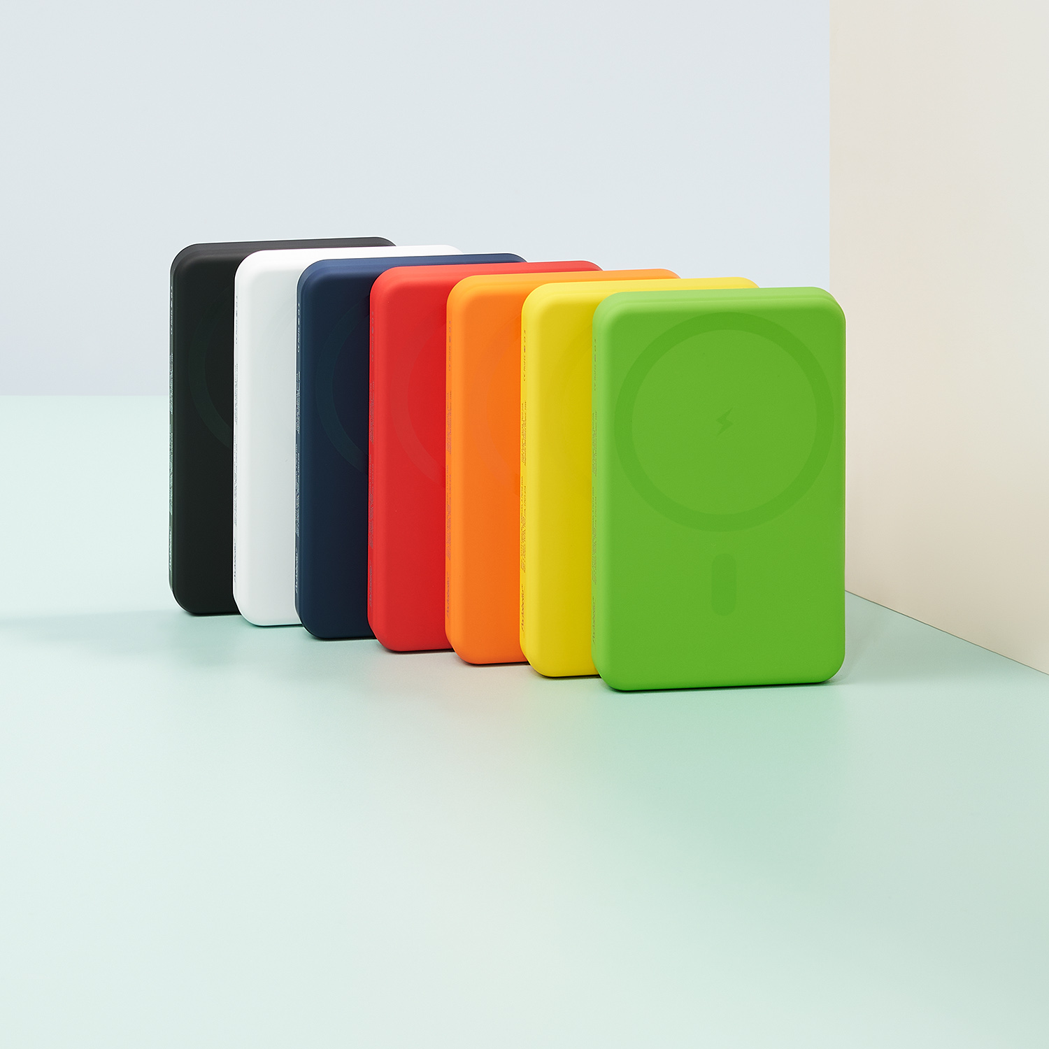Внешний аккумулятор Largo PD 5000mAh с функцией беспроводной зарядки 15W, салатовый