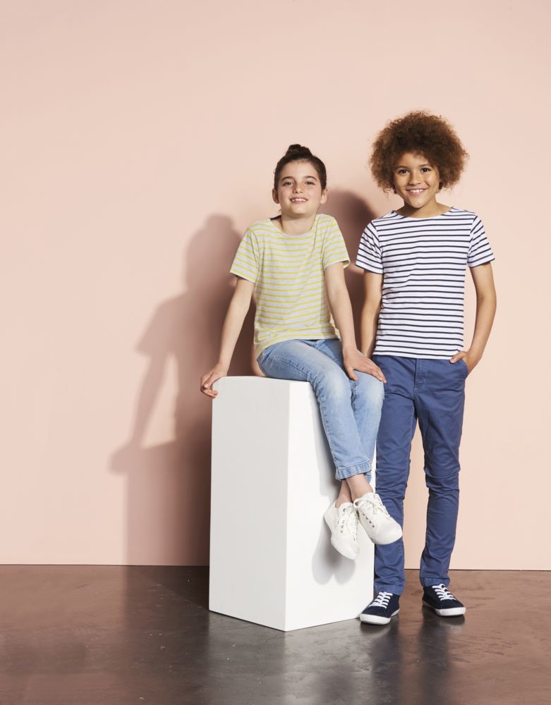 Футболка Miles Kids белая с темно-синим, размер 10Y